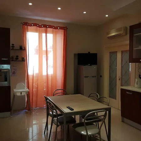 Al Binario Di Bed and Breakfast Νάπολη