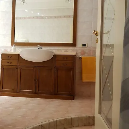 Al Binario Di 3* Νάπολη